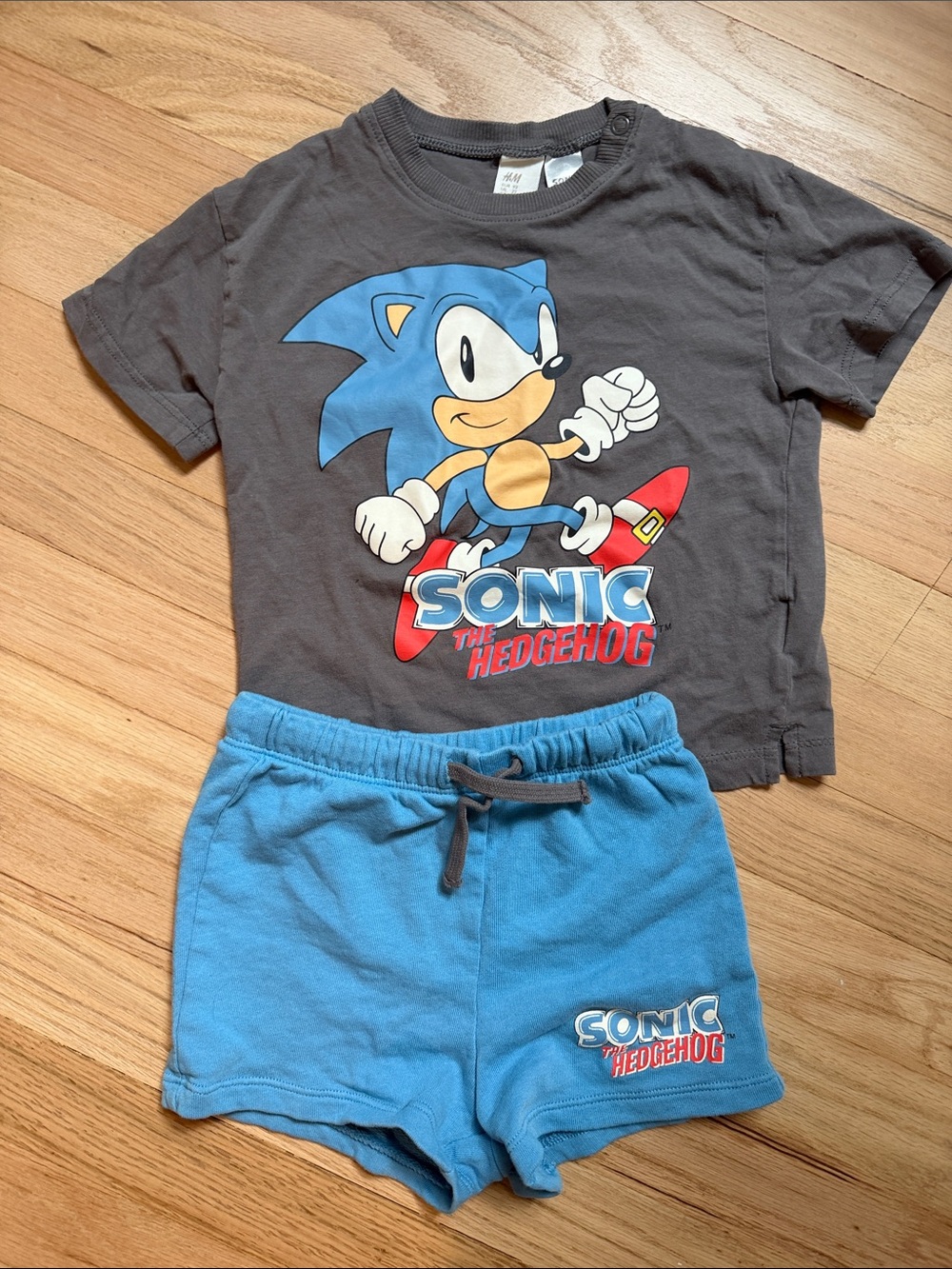 H&M Gray and Blue Sonic the Hedgehog Kids Matching Tee & Shorts Set